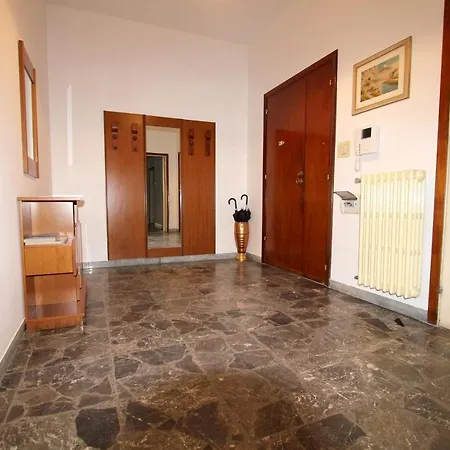 Via Luigi Ferri 82 * San Benedetto del Tronto